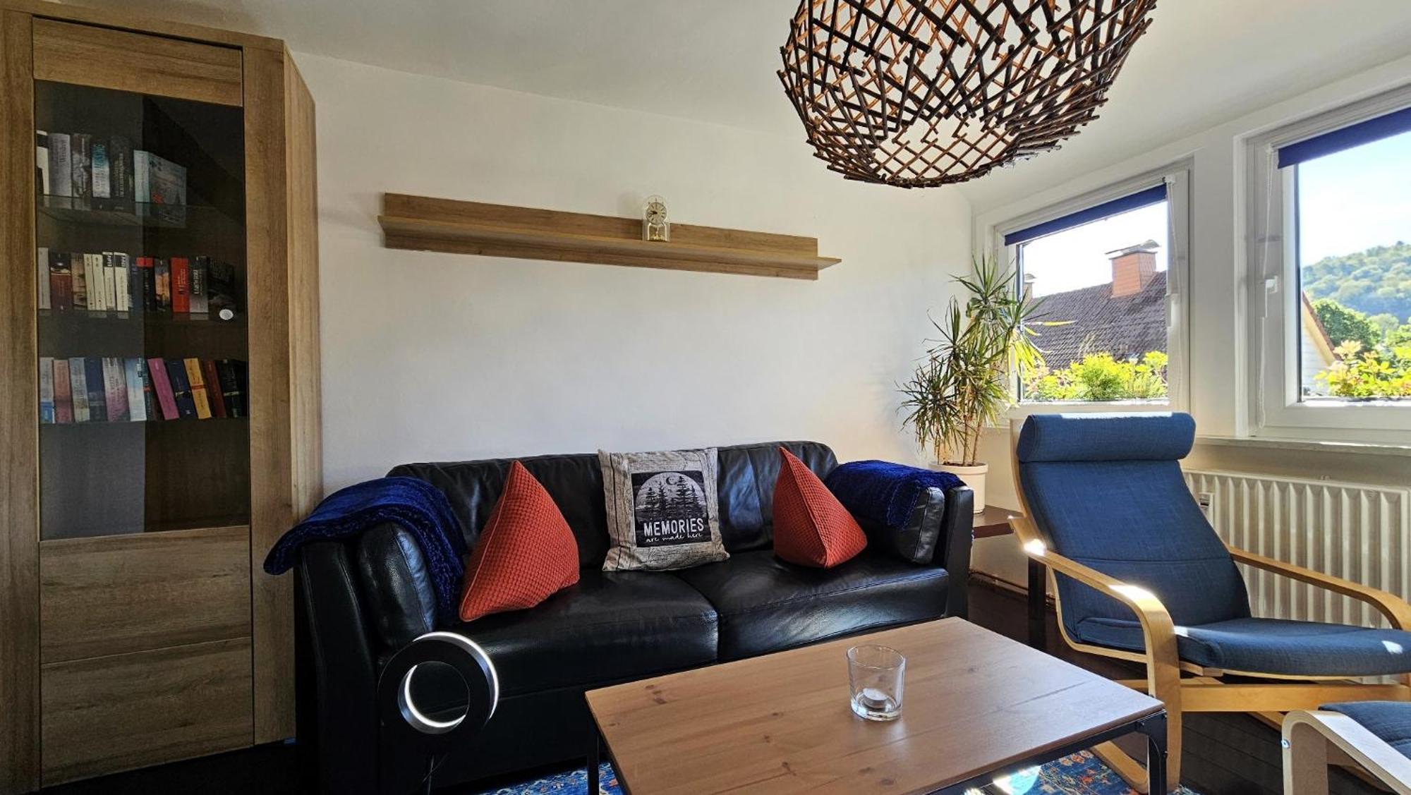Stadt-ferienwohnung Mit 55 M² Fuer 2 Erw. Personen Und Kind Bis 3 Jahren Apartment